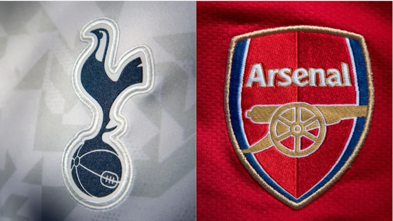 Tottenham Hotspur, Arsenal club badges