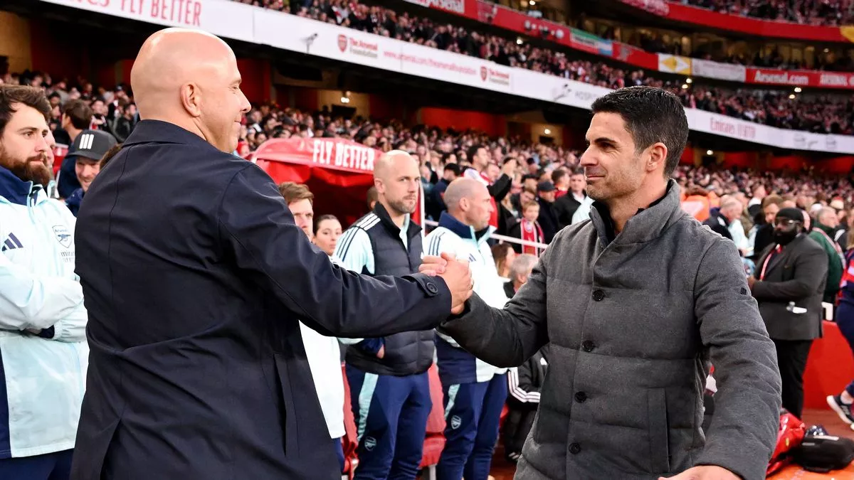 Mikel Arteta (Arsenal boss) Arne Slot (Liverpool boss)