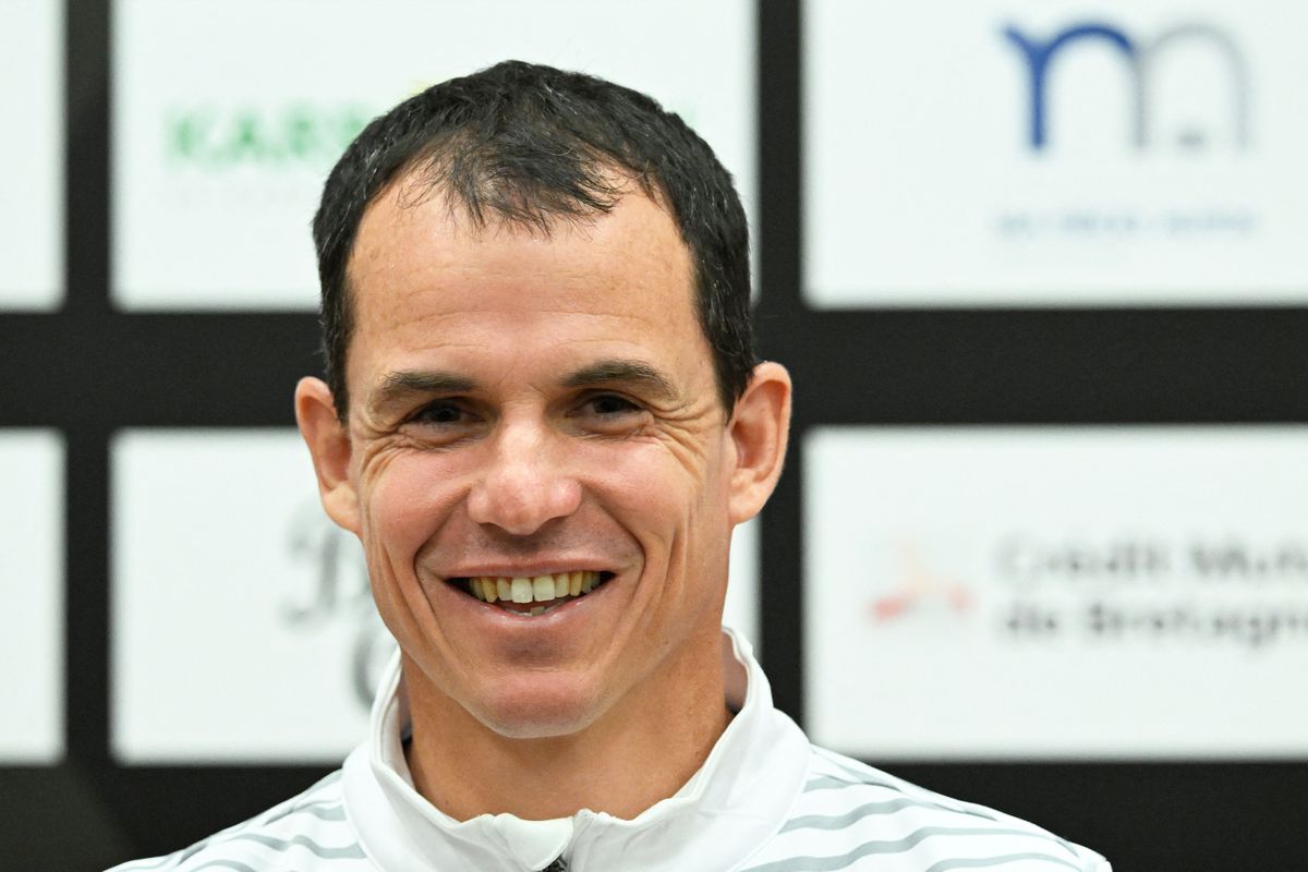 Sunderland head coach Regis Le Bris