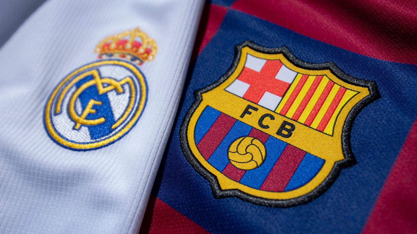 Real Madrid, Barcelona club badges