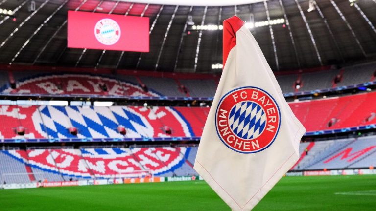 Bayern Munich corner flag