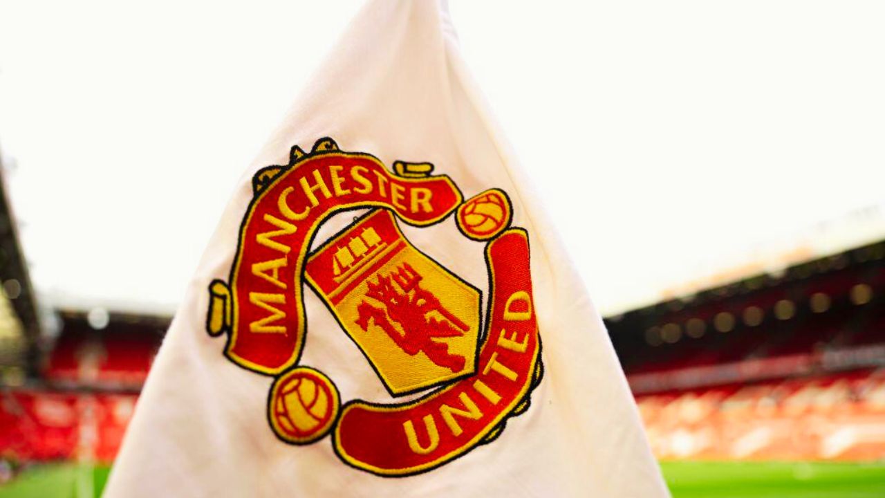Manchester United flag