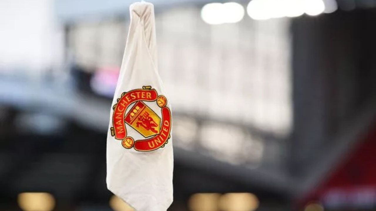 Manchester United flag
