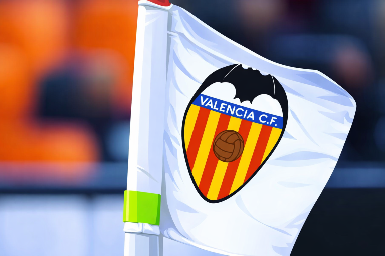 Valencia coach dies in boating accident